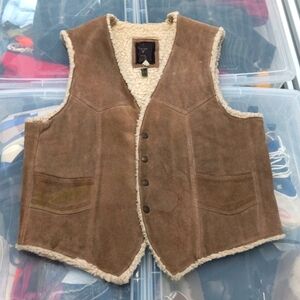 VTG 70s or 80s leather sherpa vest made in Mexico 🇲🇽 size medium
